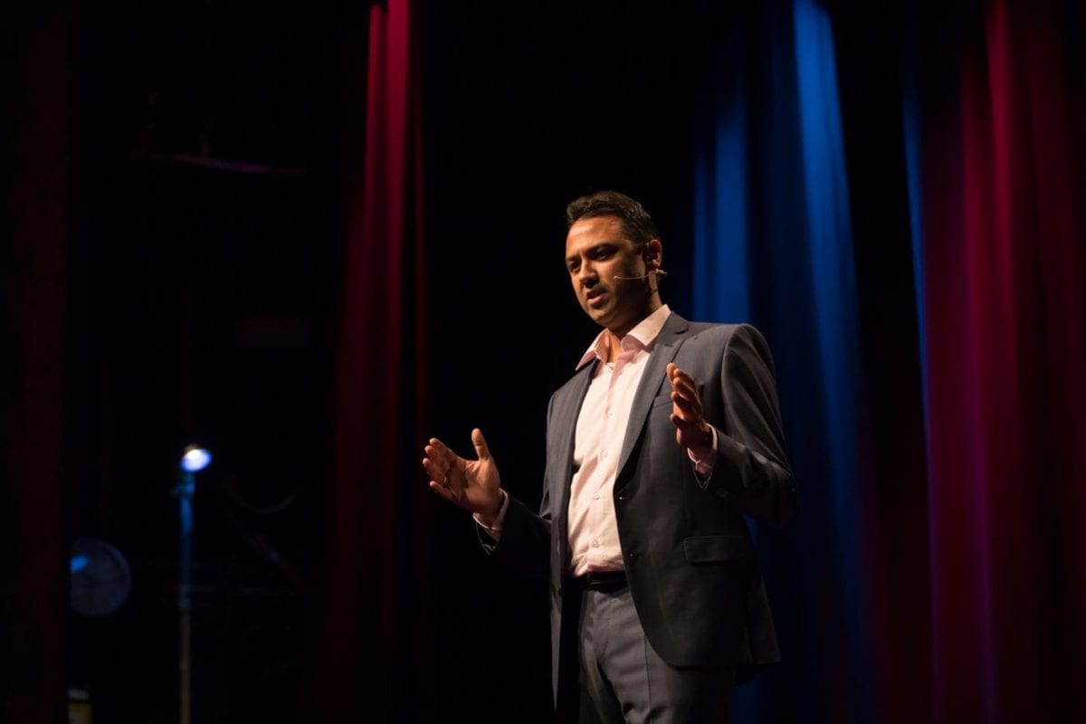 Dr Rolf Gomes Delivering His TEDx Talk On The Heart Of Australia